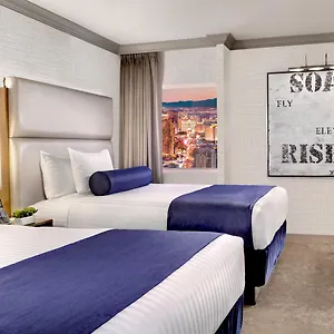  Apartahotel Enticing At Strat Casino Strip