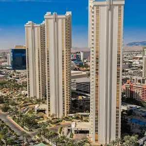 3* Apartahotel Stripviewsuites At Signature